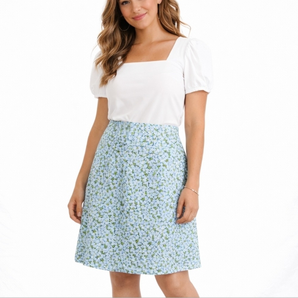 CHAUS Size 6 Pool Blue Ditsy Floral A-line Cotton Stretch Cottagecore Skirt EUC